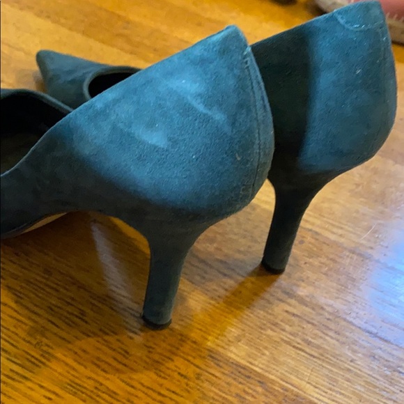Nine West jade green suede pointed heels 6.5 - Picture 2 of 4
